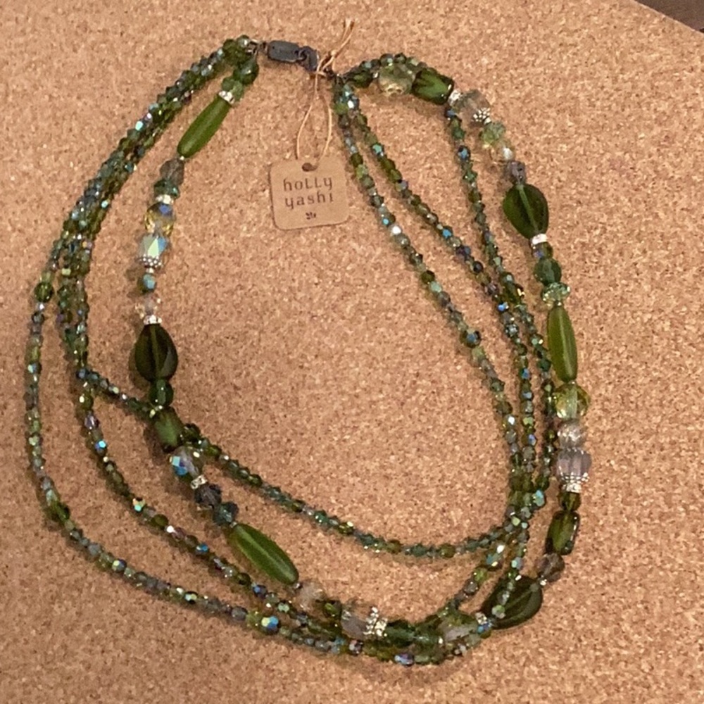 Holly Yashi green crystal necklace NWT